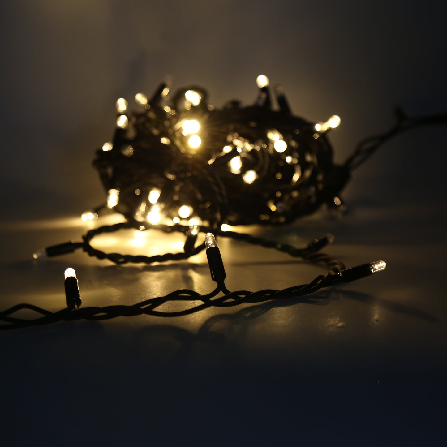 Slow flashing String lights. Outdoor Christmas lights LED - warm white - 10 meter - Santa's Light Shop